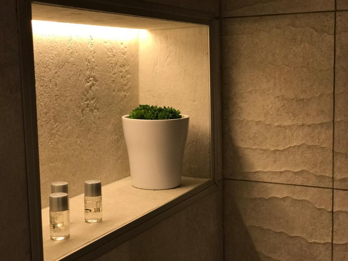 Au Vingtain - Appartement & Spa Atypique Brindas Dış mekan fotoğraf